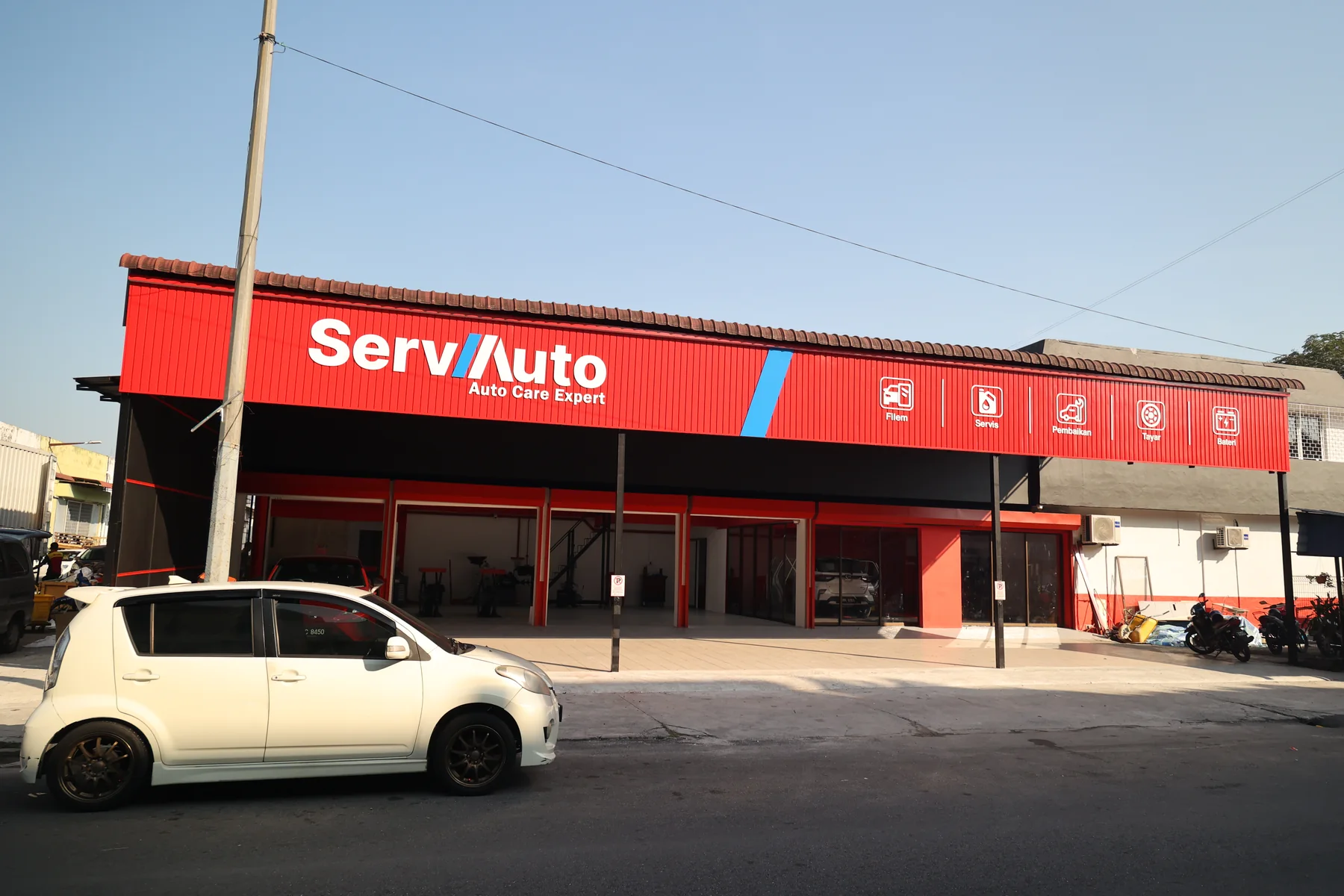 ServAuto Shamelin 正门品牌形象